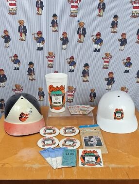 Vintage 1991 Baltimore Oriole's Memorial Stadium Souvinir Lot Memorial Stadium